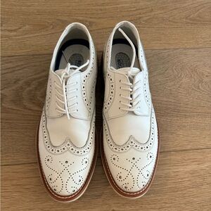 Men’s Kenneth Cole dress shoes White 9.5